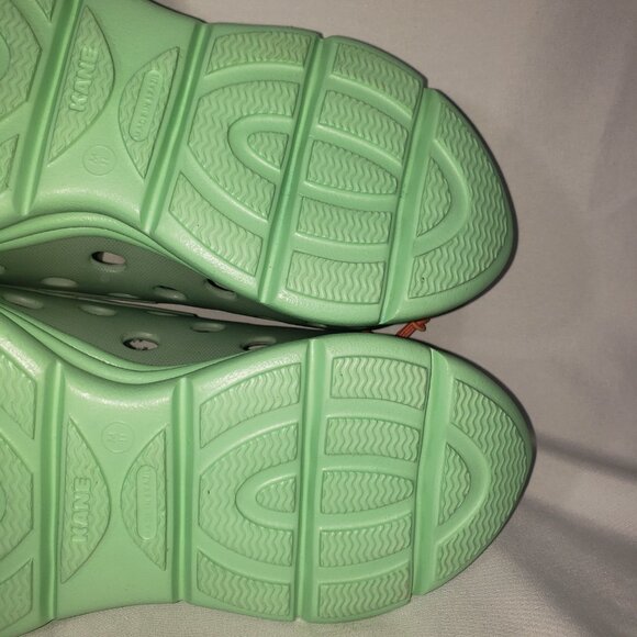 Kane Revive - Picture 6 of 10